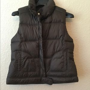 Old Navy Frost-Free Puffer Vest